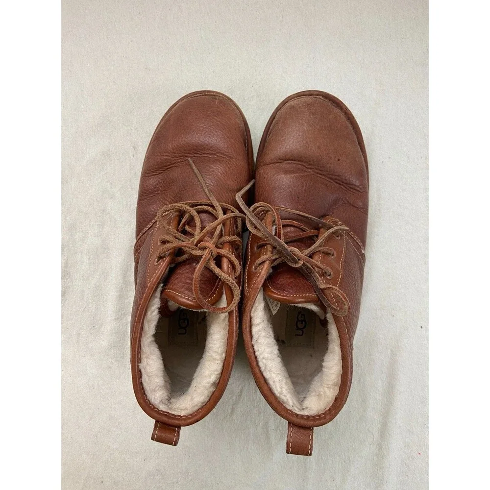 UGGS Men\'s 9 Neumel Lace Up Sheepskin Boots Brown Leather Chukka S/N 1018666 Ugg Australia Men main image 4